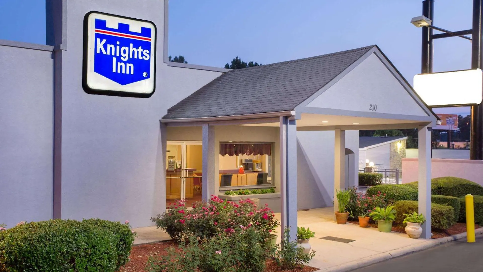 4 Budget Hotels Near Tilt Augusta That Deliver Real Value