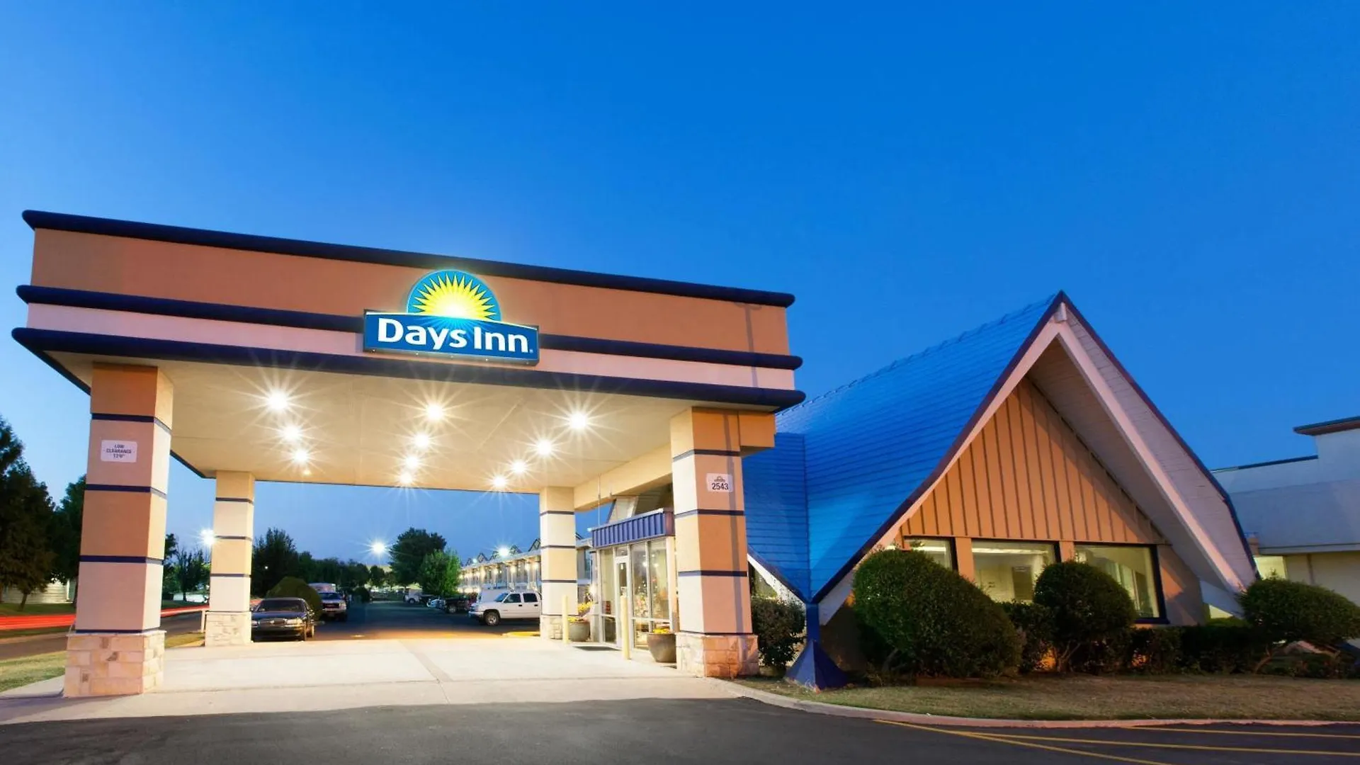 Staying In Oklahoma: 5 Days Inn By Wyndham Hotels Compared