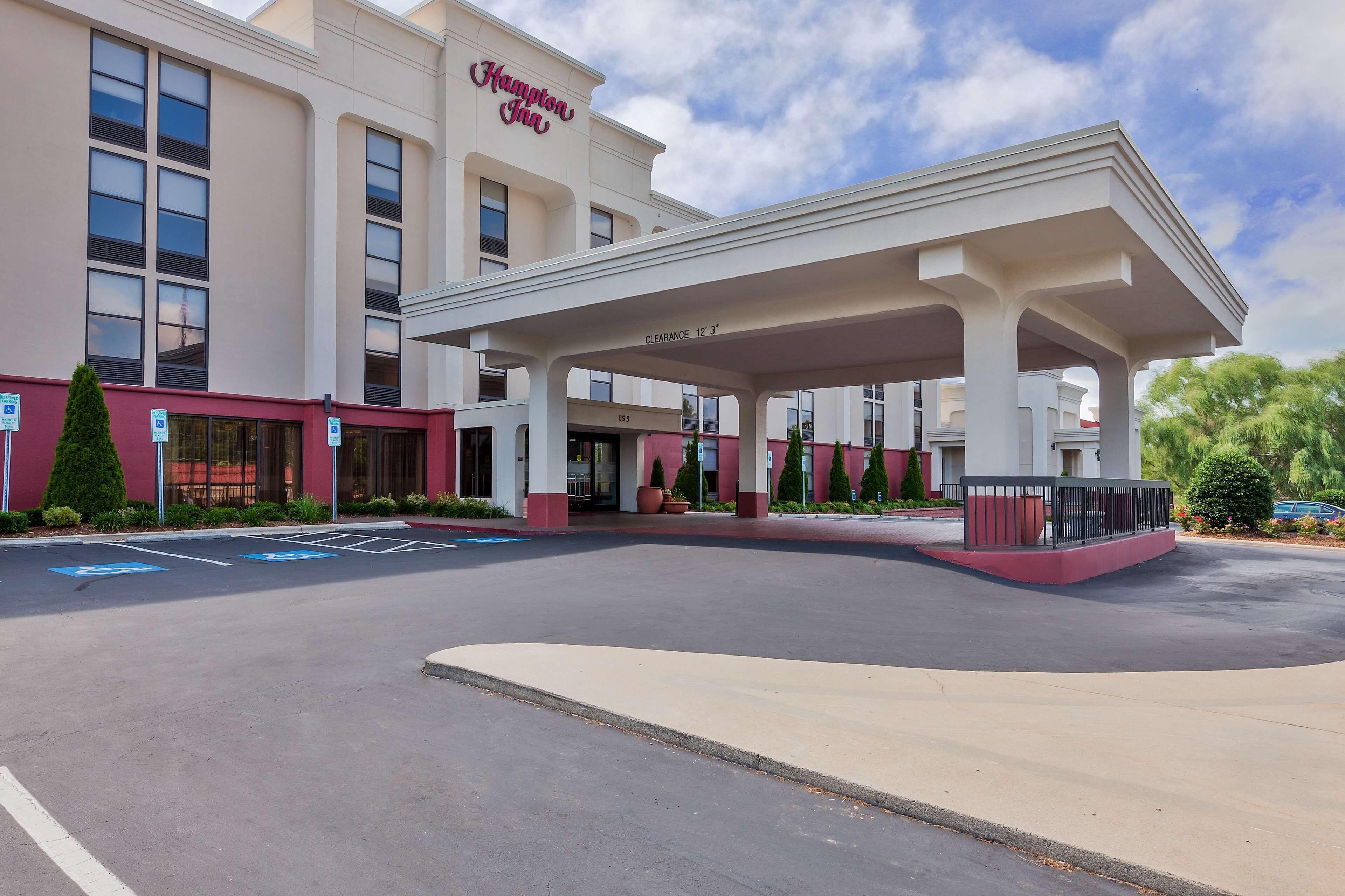 Where to Stay in North Carolina: 15 Best Business Hotels